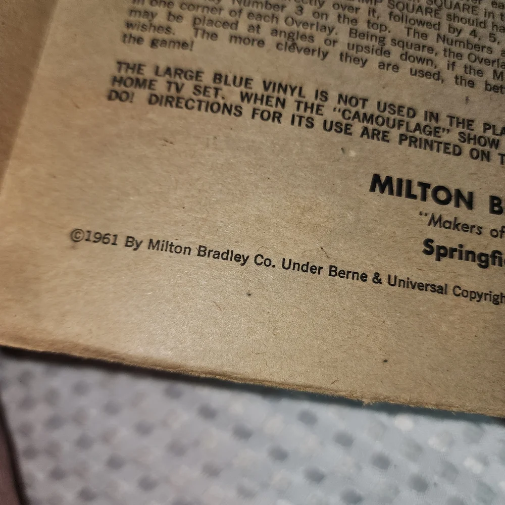 MILTON BRADLEY EUC VINTAGE 1961 CAMOUFLAGE BOARD GAME